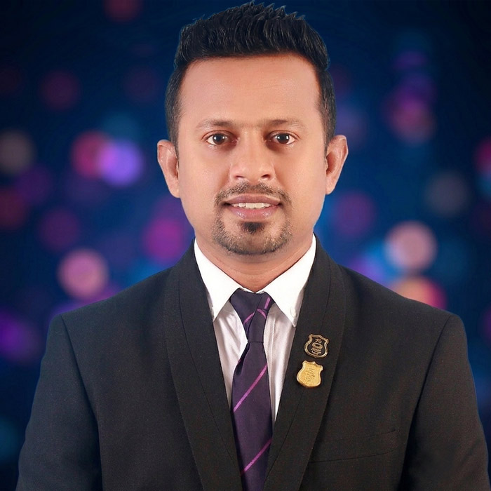 Mr Manik De Silva